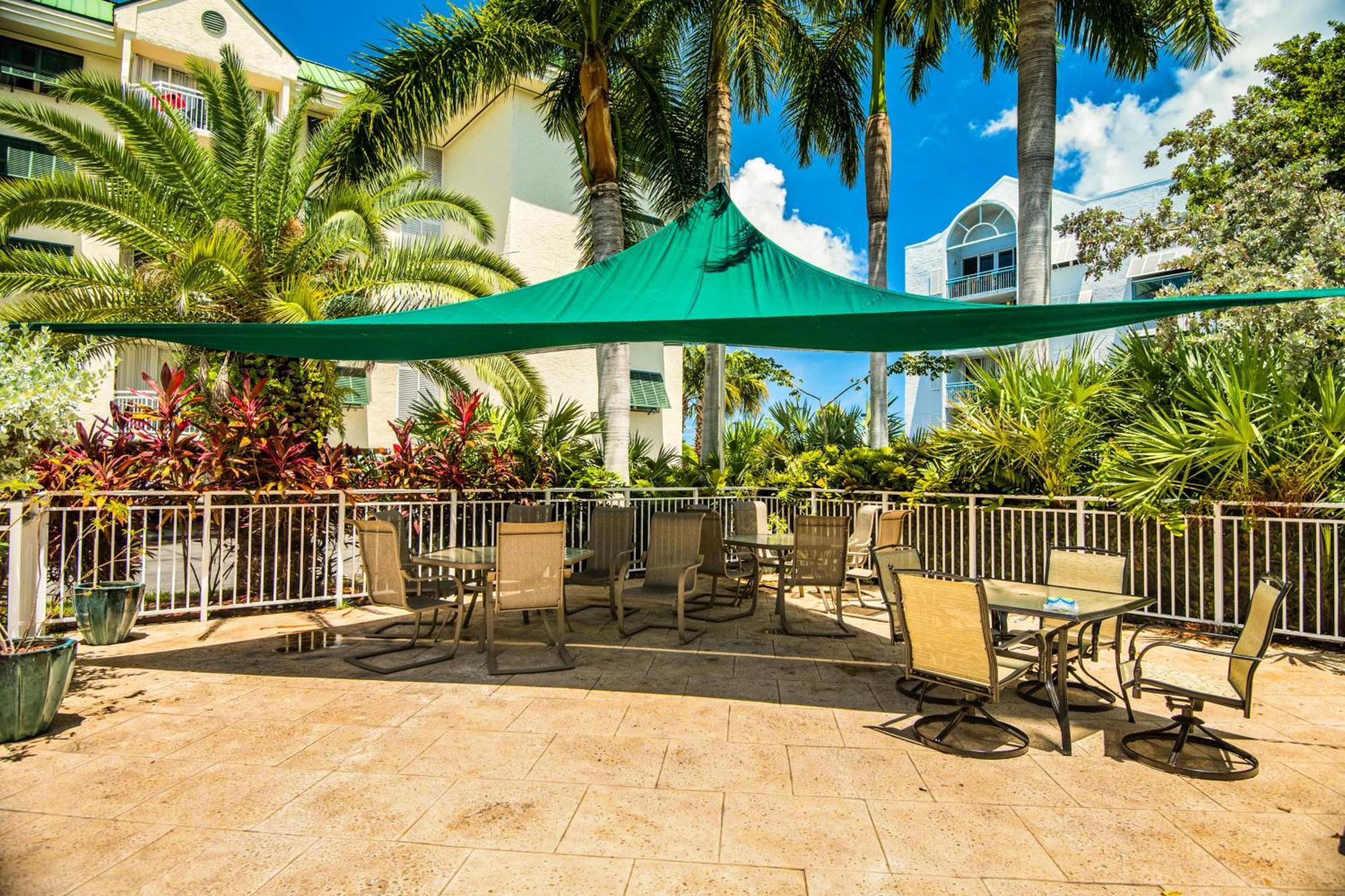 Sunrise Suites Jamaica Suite #102 Key West Chambre photo